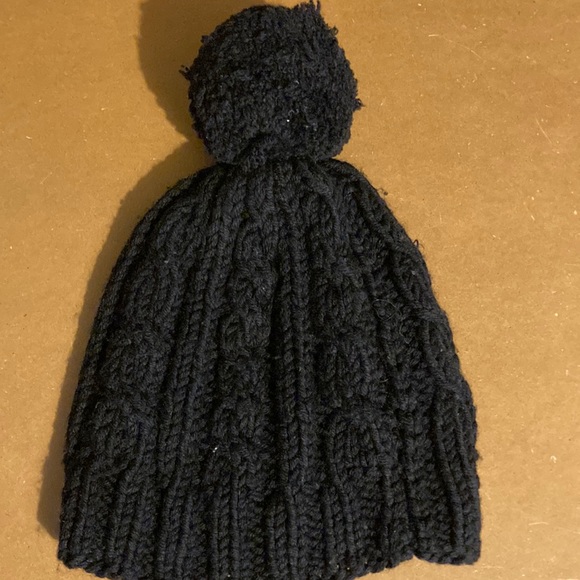 Prada wool hat with pompom , col. Black O/S - Picture 2 of 4